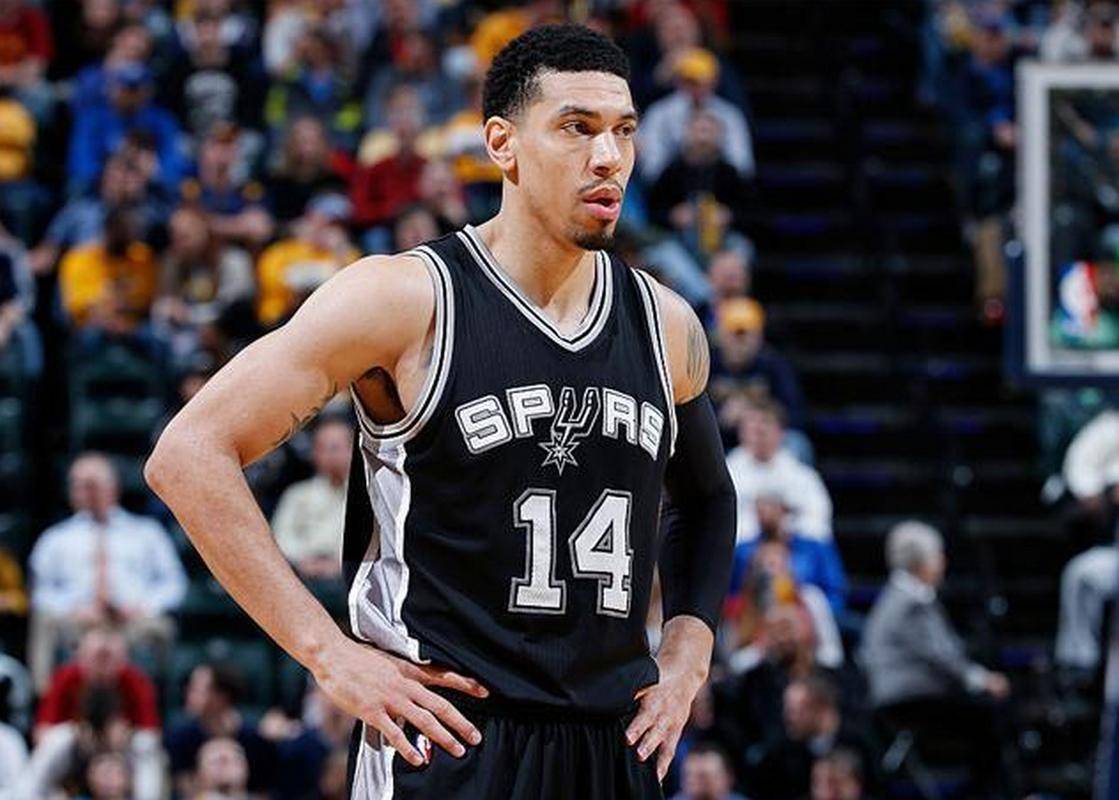 开云体育登录官网CBA季后赛今夜走向成谜，丹佛掘金造点机会，管理层满意，年轻球员得到机会的简单介绍