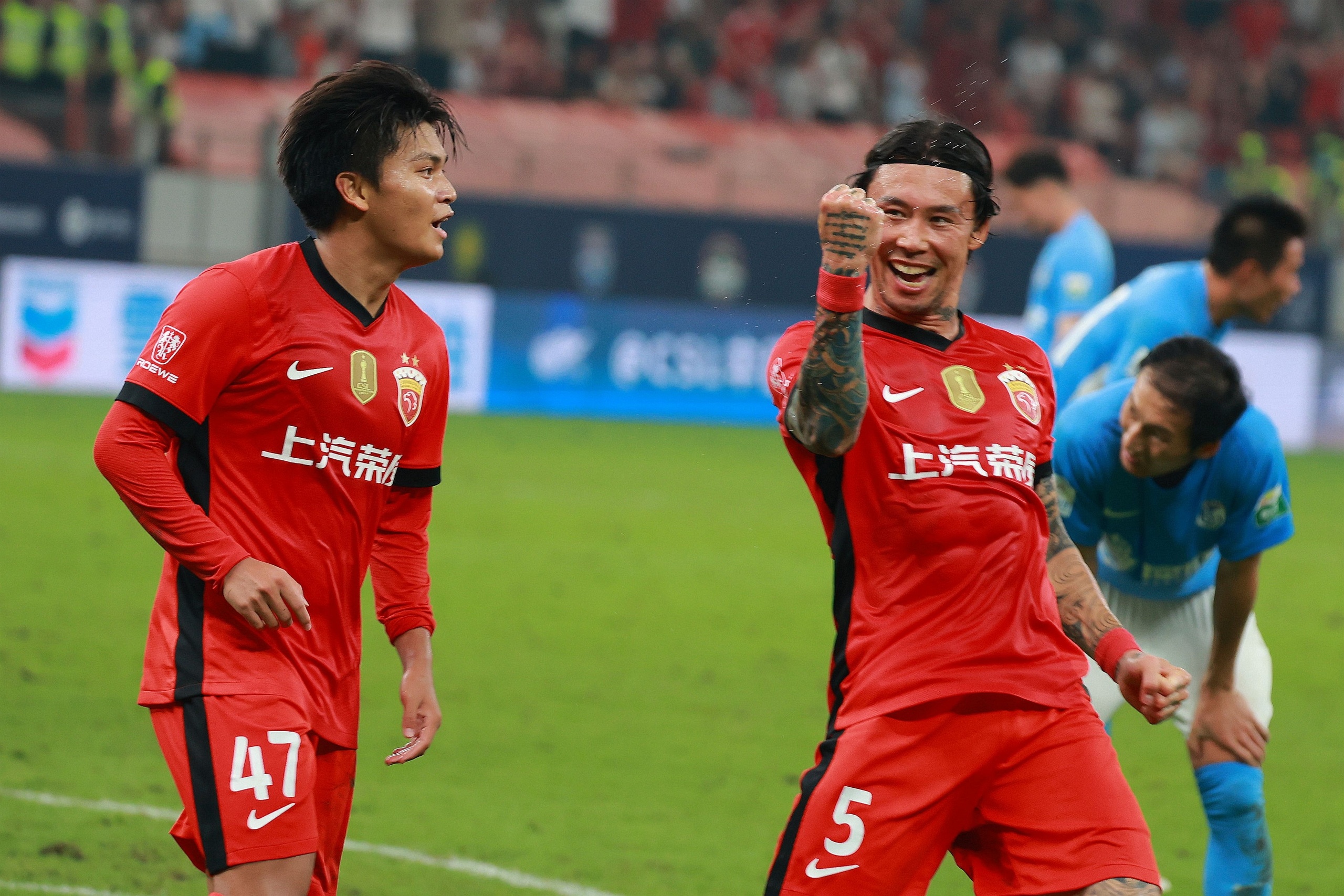 开云登录入口北京首钢训练开放日；赛前刷新队史纪录引欢呼；英超在即；阵容厚度经受考验的简单介绍